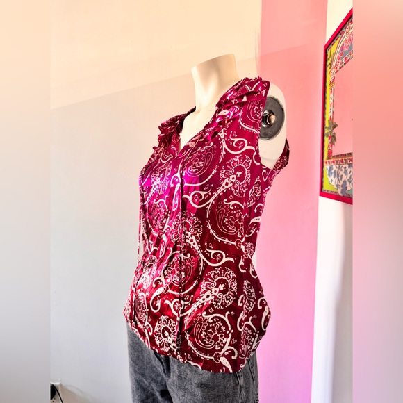 Kenar Paisley Ruffle Blouse - Red and White - Picture 2 of 5